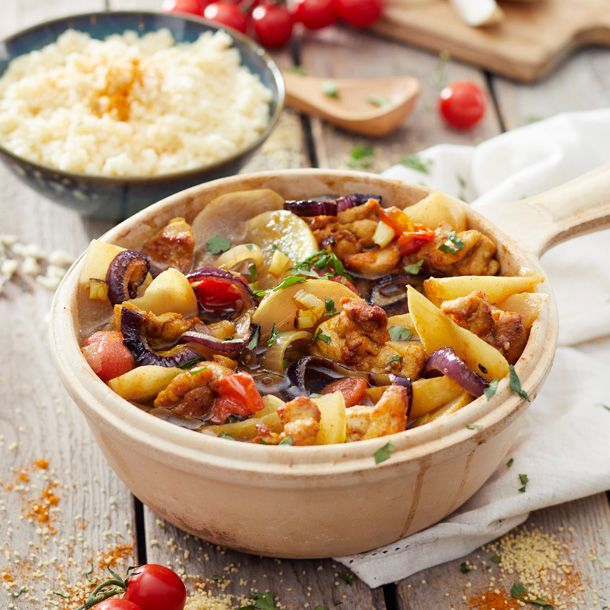 Gekruide hoenderdijstukjes met meiknolletjes, kerstomaatjes & couscous