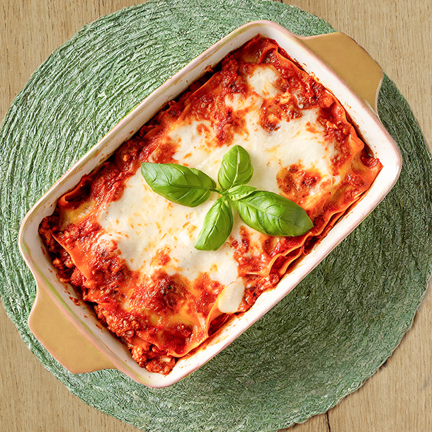 Lasagne met rundergehakt, champignons, tomaat en mozzarella